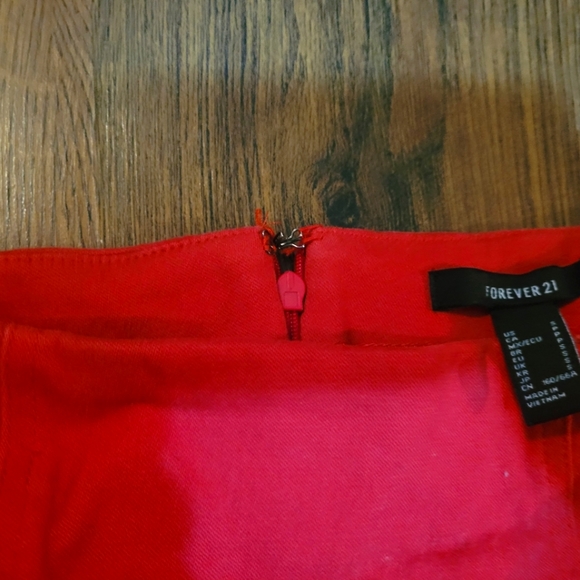 Forever 21 Size small denim like Mini skirt in red - Picture 2 of 3